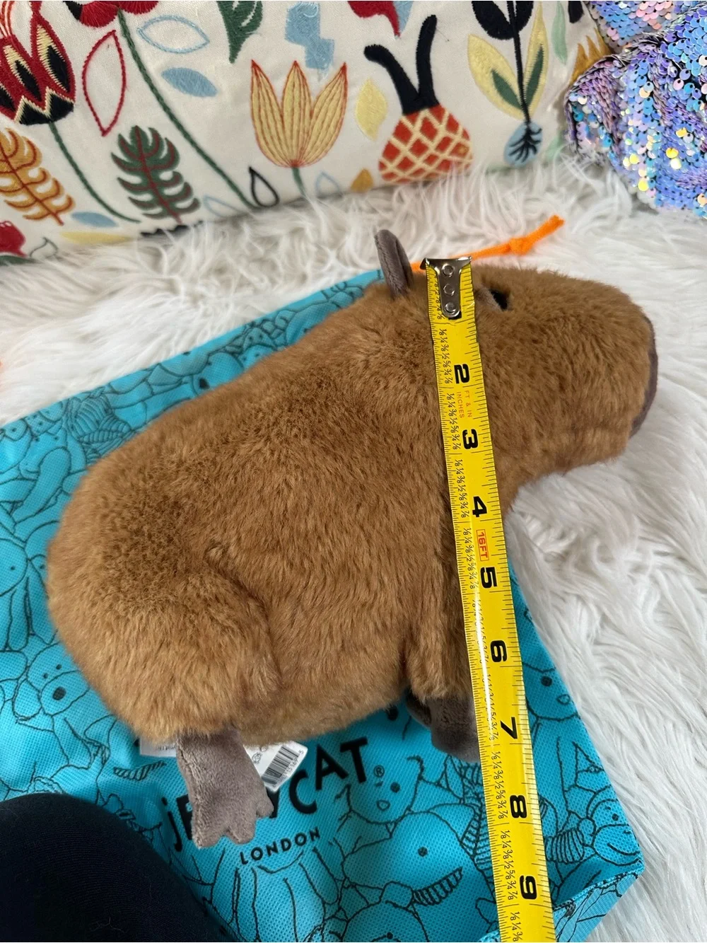 Jellycat • Clyde the Capybara Cuddly Plush Toy
